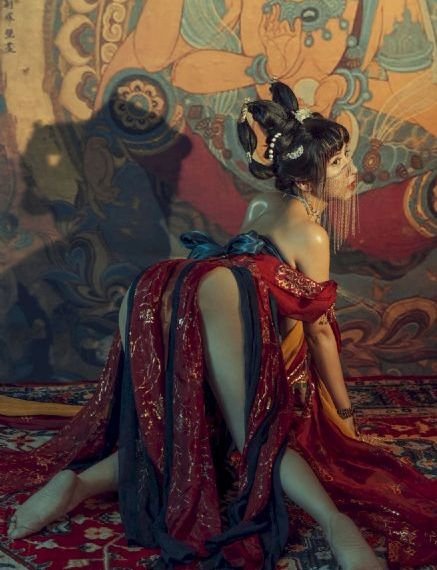 《猫女的诅咒》_4K免费电视剧